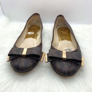 Michael Kors flats
